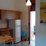 Vakantiehuis Casetta A Pochi Passi Dal Mare *