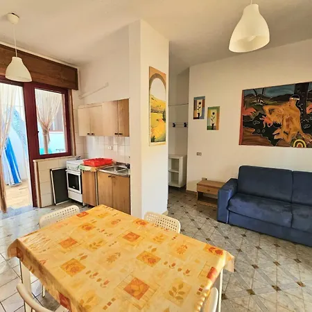 בית נופש Casetta A Pochi Passi Dal Mare מרינה די פסקולוזה