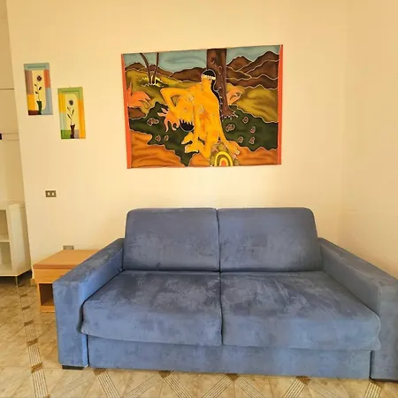 בית נופש Casetta A Pochi Passi Dal Mare *