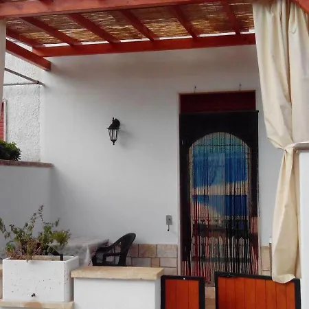 Monolocale A Pochi Passi Dal Mare Dom wakacyjny *